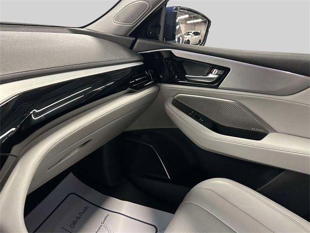 Used 2023 Acura MDX SH-AWD w/ Technology Package image 28