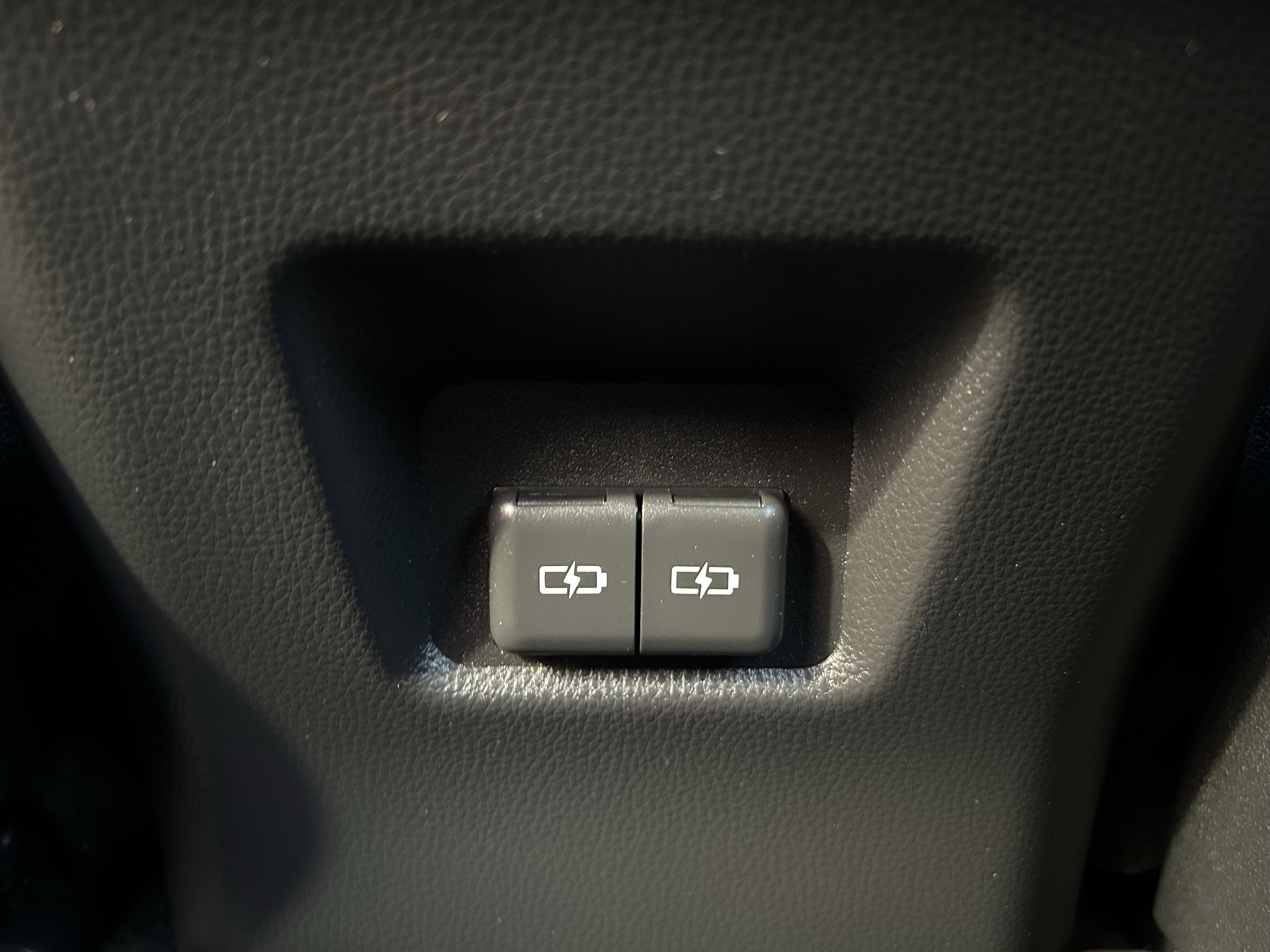 Certified 2023 Toyota RAV4 XLE Premium image 20