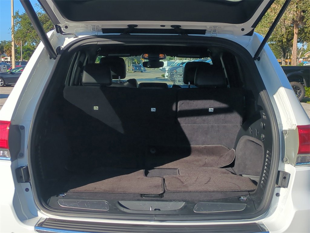 Used 2018 Jeep Grand Cherokee Limited image 14