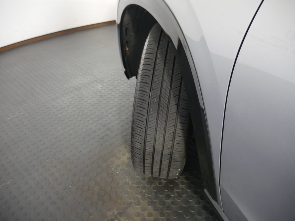 Used 2023 Honda HR-V EX-L image 17