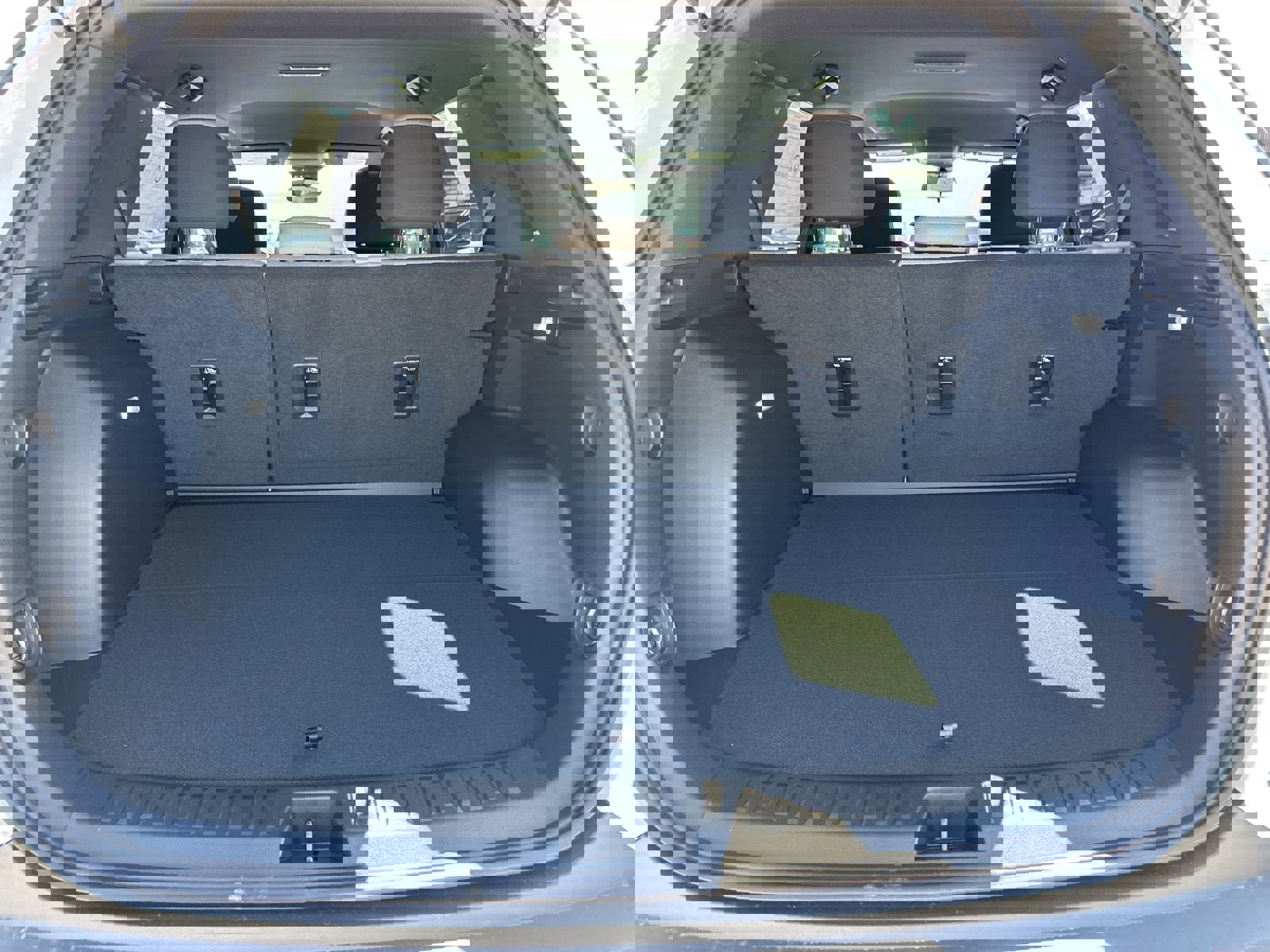 New 2026 GMC Terrain Elevation image 14