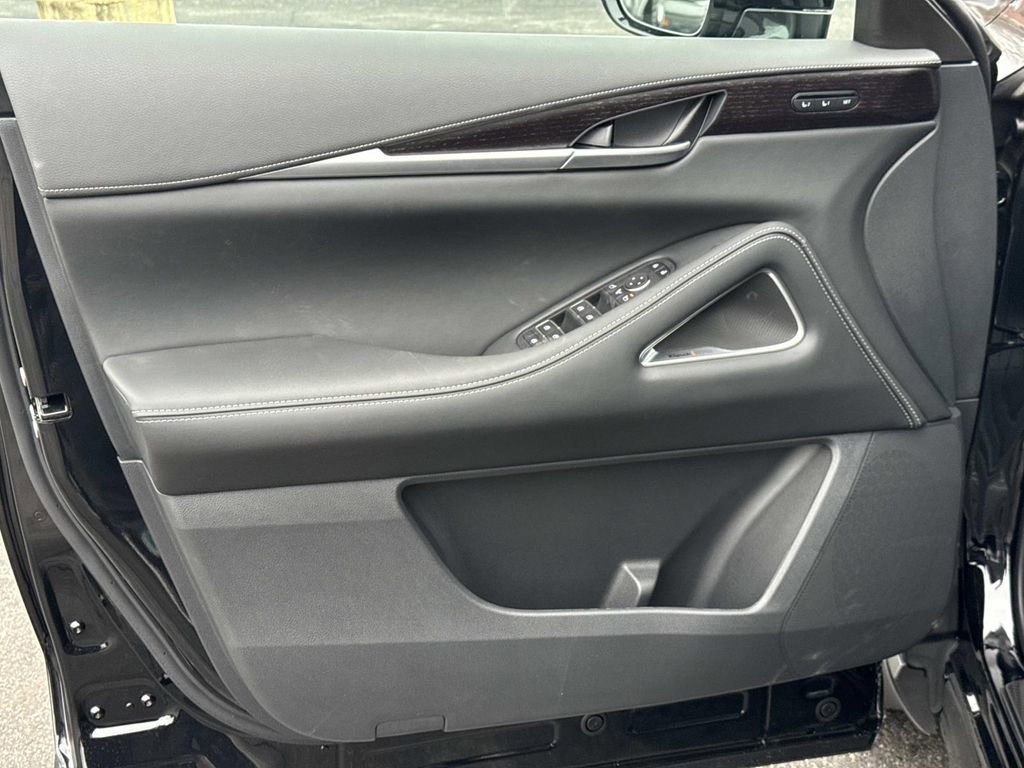 New 2026 INFINITI QX60 Autograph image 16