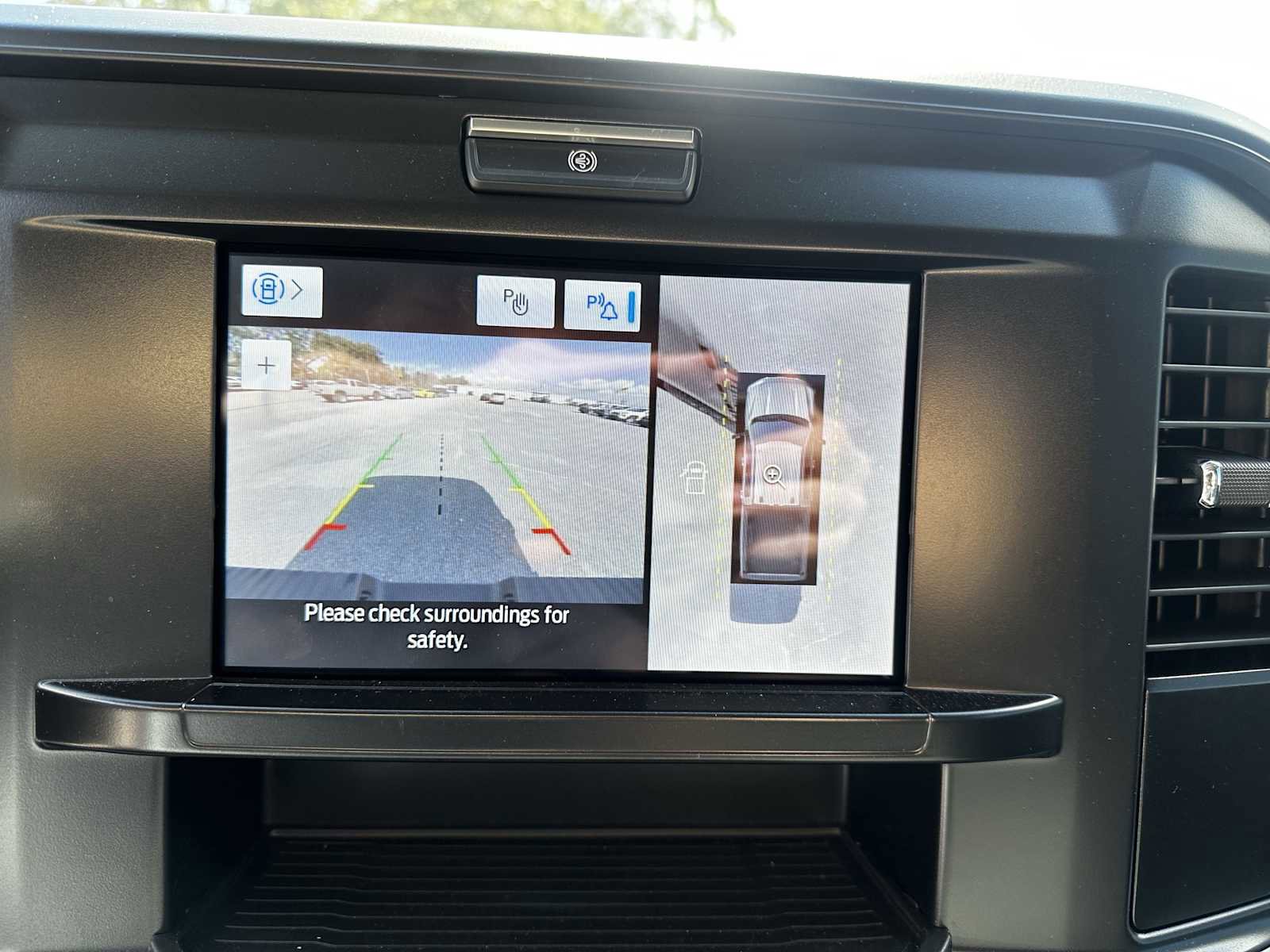 Used 2025 Ford F250 XL w/ STX Appearance Package image 15