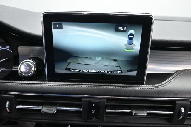 Used 2021 Lincoln Corsair AWD w/ Equipment Group 101A image 24