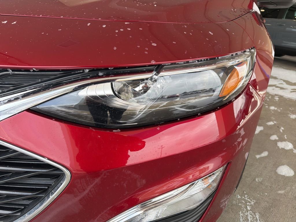 Used 2024 Chevrolet Malibu RS w/ LPO, Floor Liner Package image 9