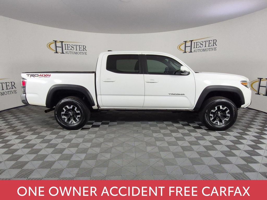 Used 2020 Toyota Tacoma TRD Off-Road AWD/4WD image 3
