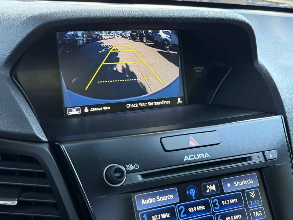 Used 2017 Acura ILX FWD image 21