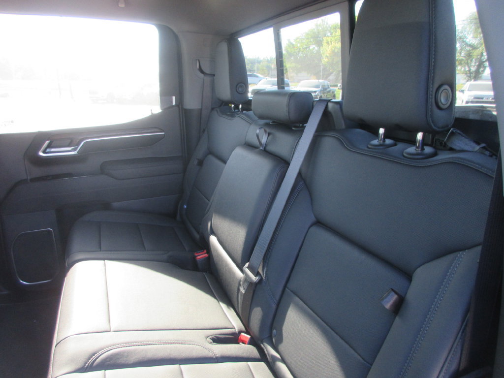New 2026 GMC Sierra 1500 SLT w/ SLT Premium Plus Package AWD/4WD image 13