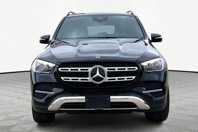 Used 2025 Mercedes-Benz GLE 350 4MATIC image 3