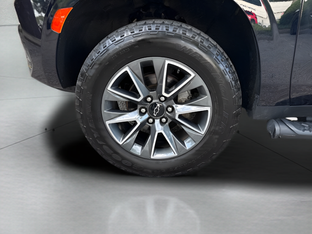 Used 2022 Chevrolet Tahoe Z71 AWD/4WD image 4