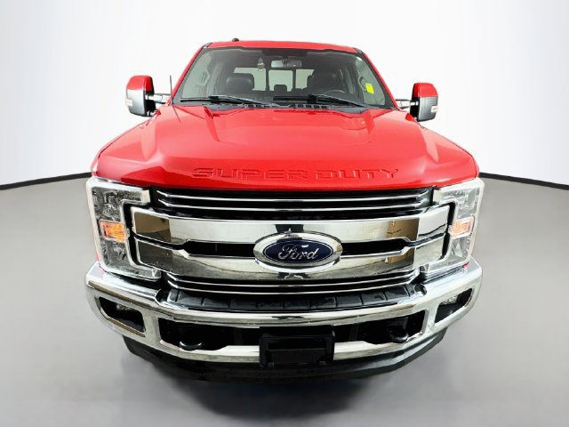 Used 2018 Ford F250 Lariat w/ Lariat Value Package AWD/4WD image 2