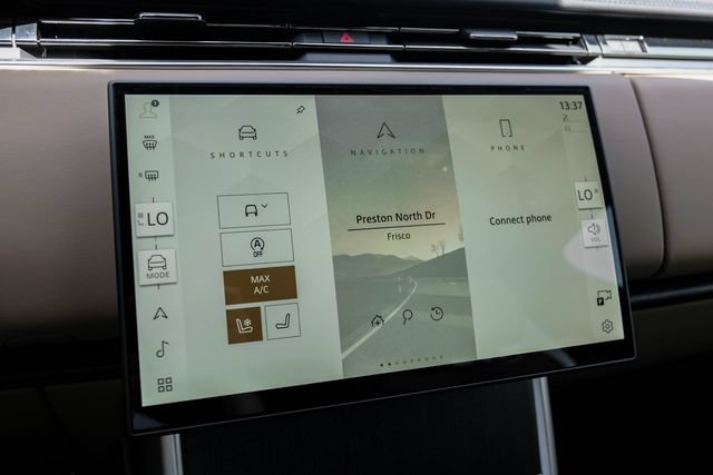 New 2026 Land Rover Range Rover SE AWD/4WD image 41