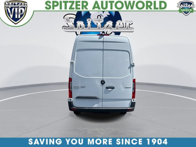 Used 2025 Mercedes-Benz Sprinter 2500 image 8