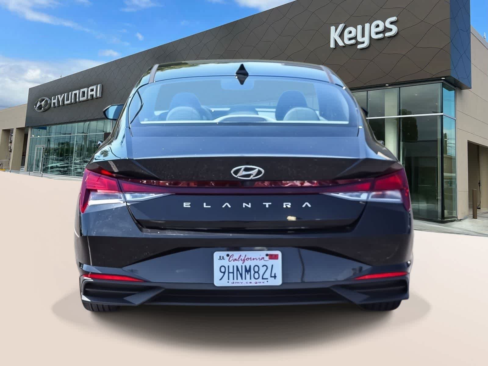 Certified 2023 Hyundai Elantra SEL w/ Convenience Package FWD image 6