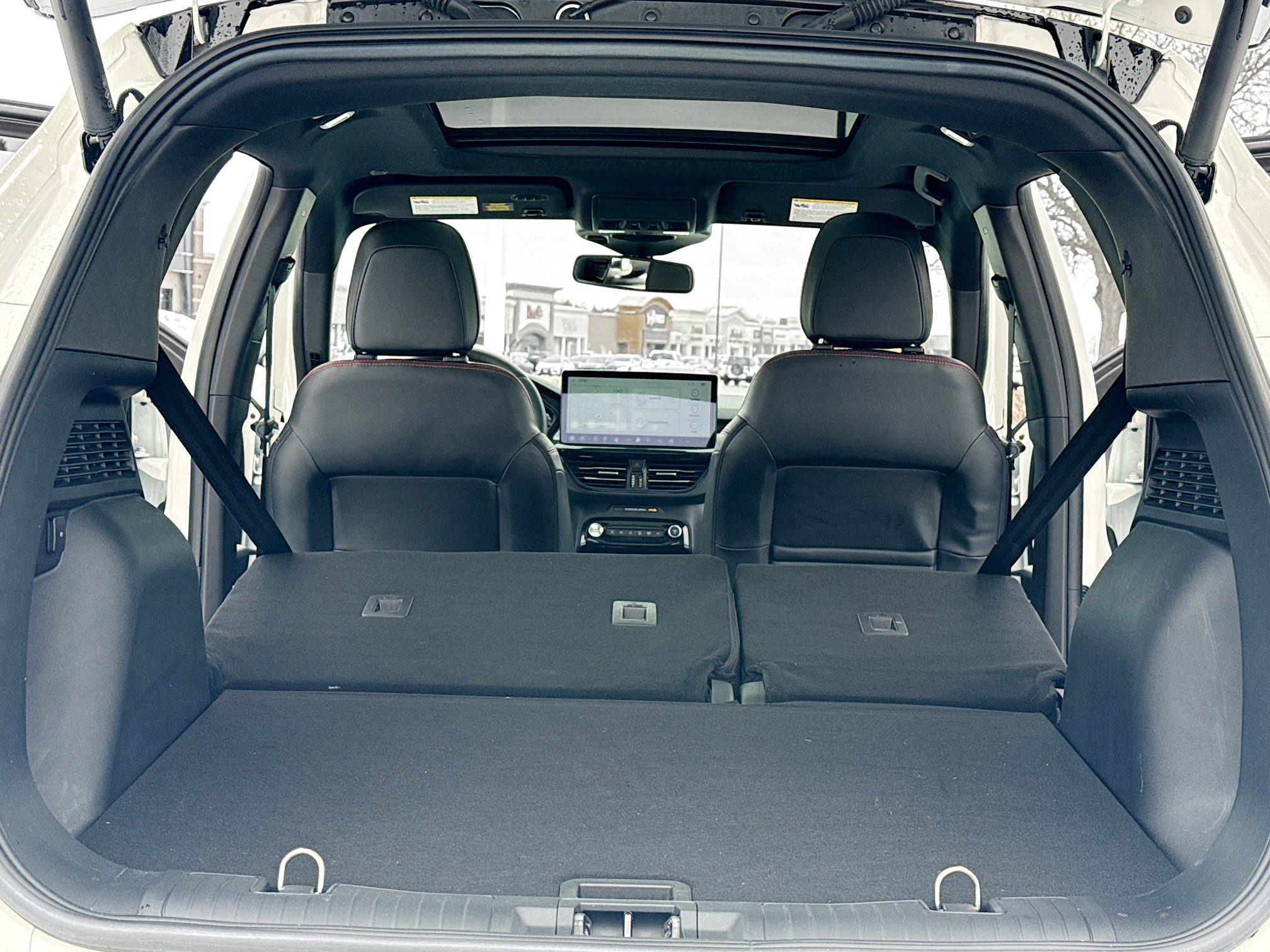 Used 2023 Ford Escape ST-Line Elite w/ Premium Technology Package image 7