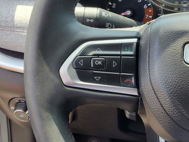Used 2023 Jeep Compass Latitude w/ Sun and Sound Group AWD/4WD image 13