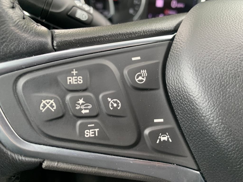 Used 2022 Chevrolet Equinox LT FWD image 16