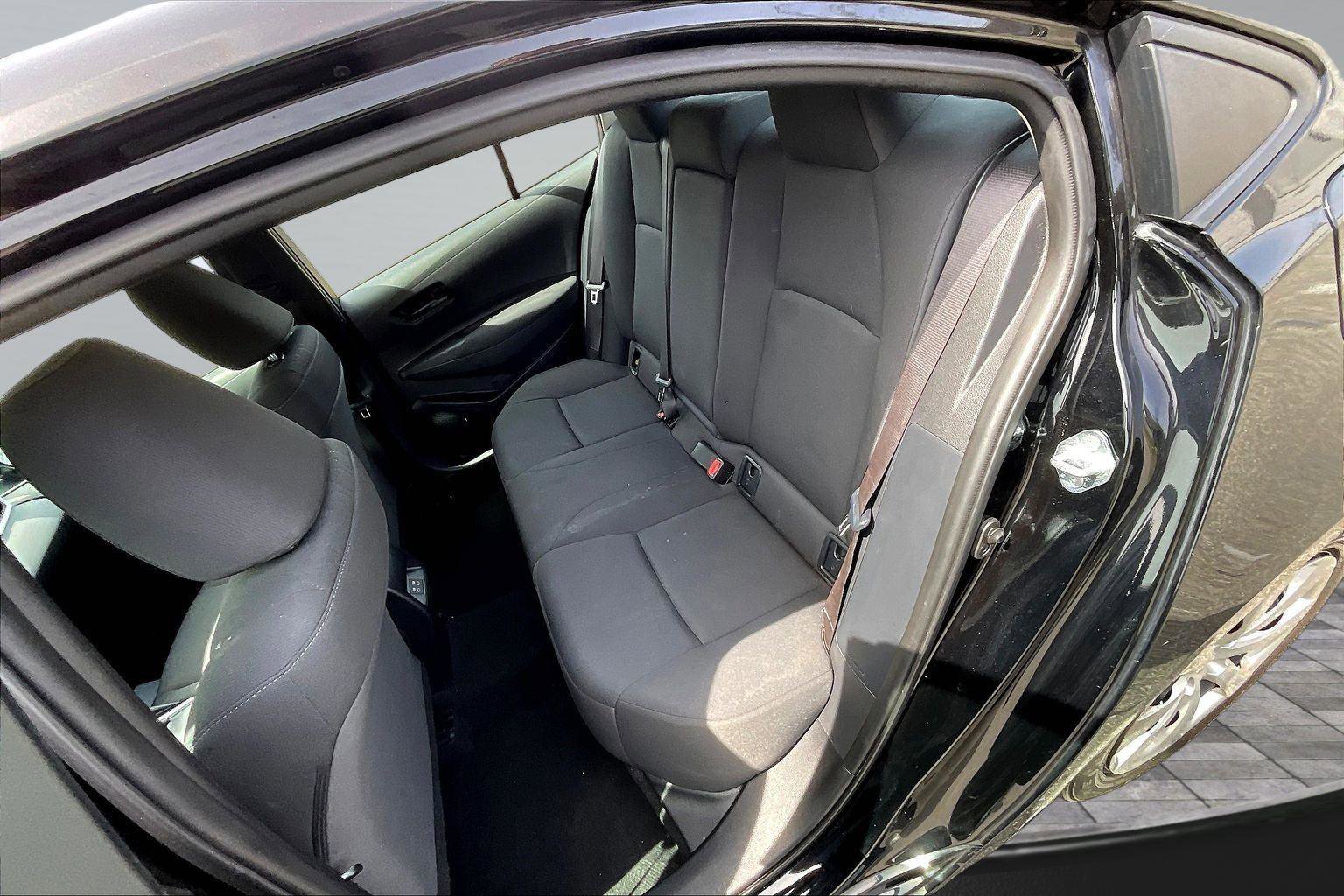 Used 2024 Toyota Corolla LE FWD image 26