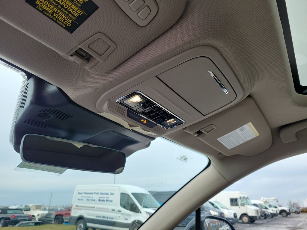 New 2026 Lincoln Corsair Premiere image 30