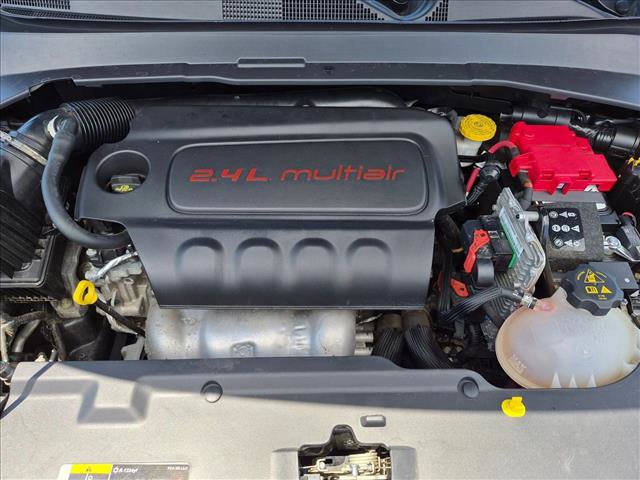 Used 2021 Jeep Compass Latitude w/ Sun and Sound Group AWD/4WD image 24