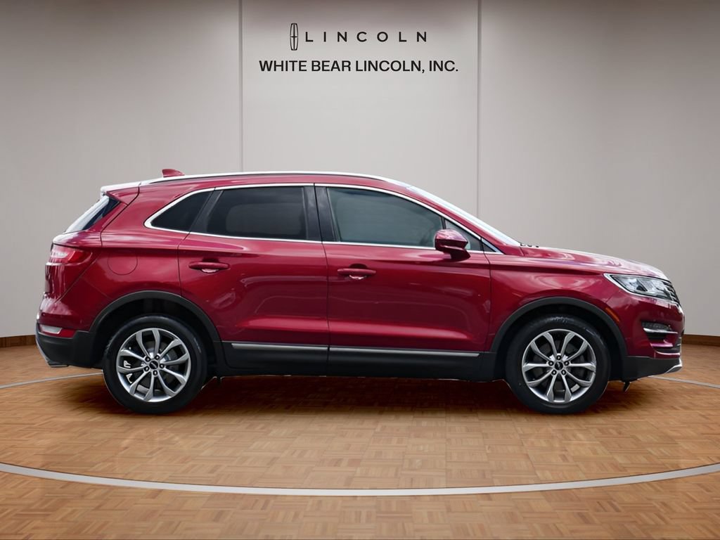 Used 2017 Lincoln MKC Select AWD/4WD image 3