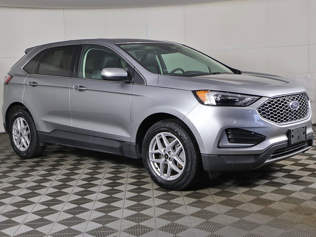 Used 2024 Ford Edge SEL image 46