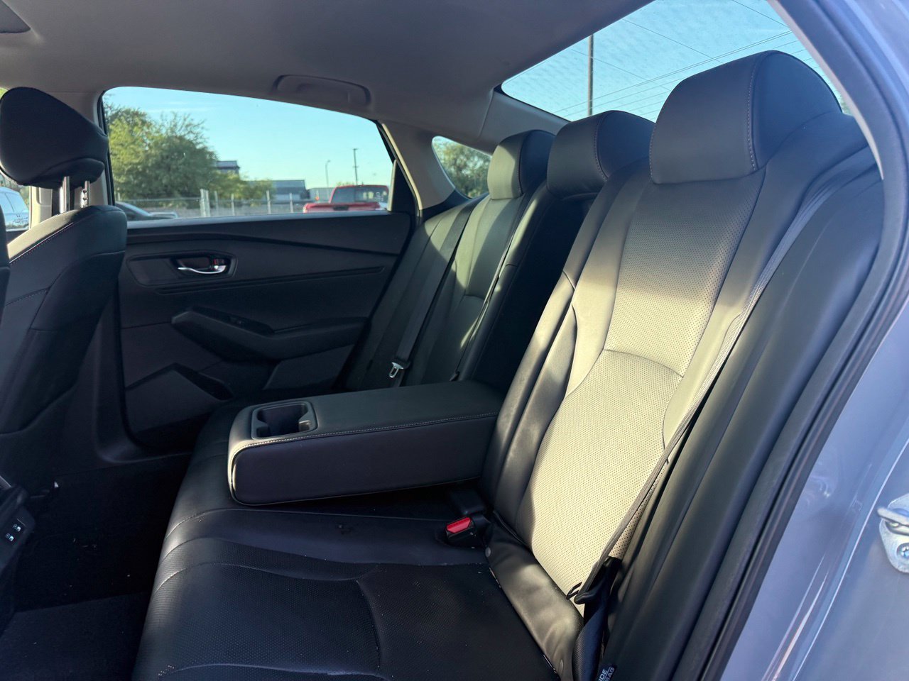 Used 2025 Honda Accord EX-L image 9