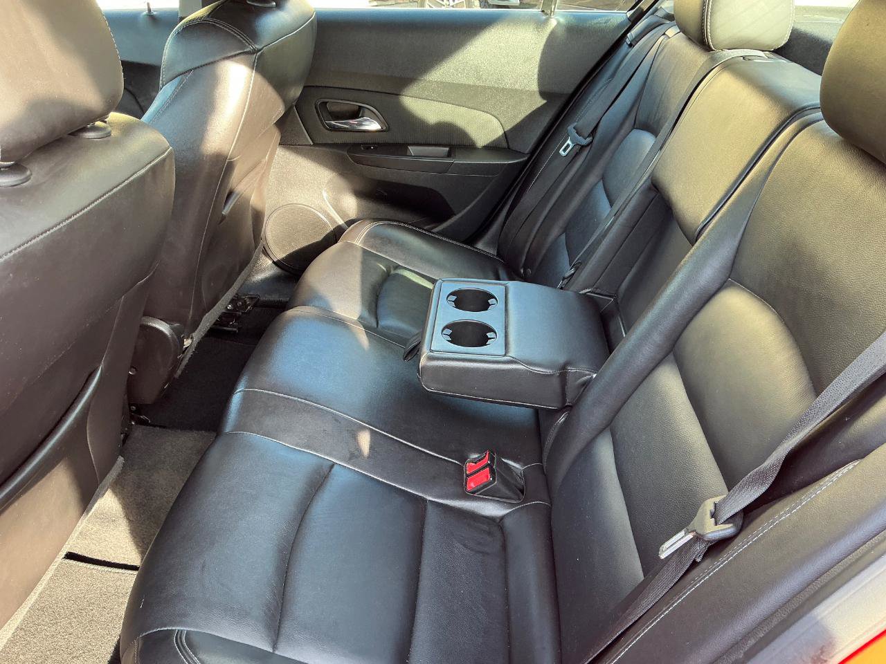 Used 2014 Chevrolet Cruze LT FWD image 13