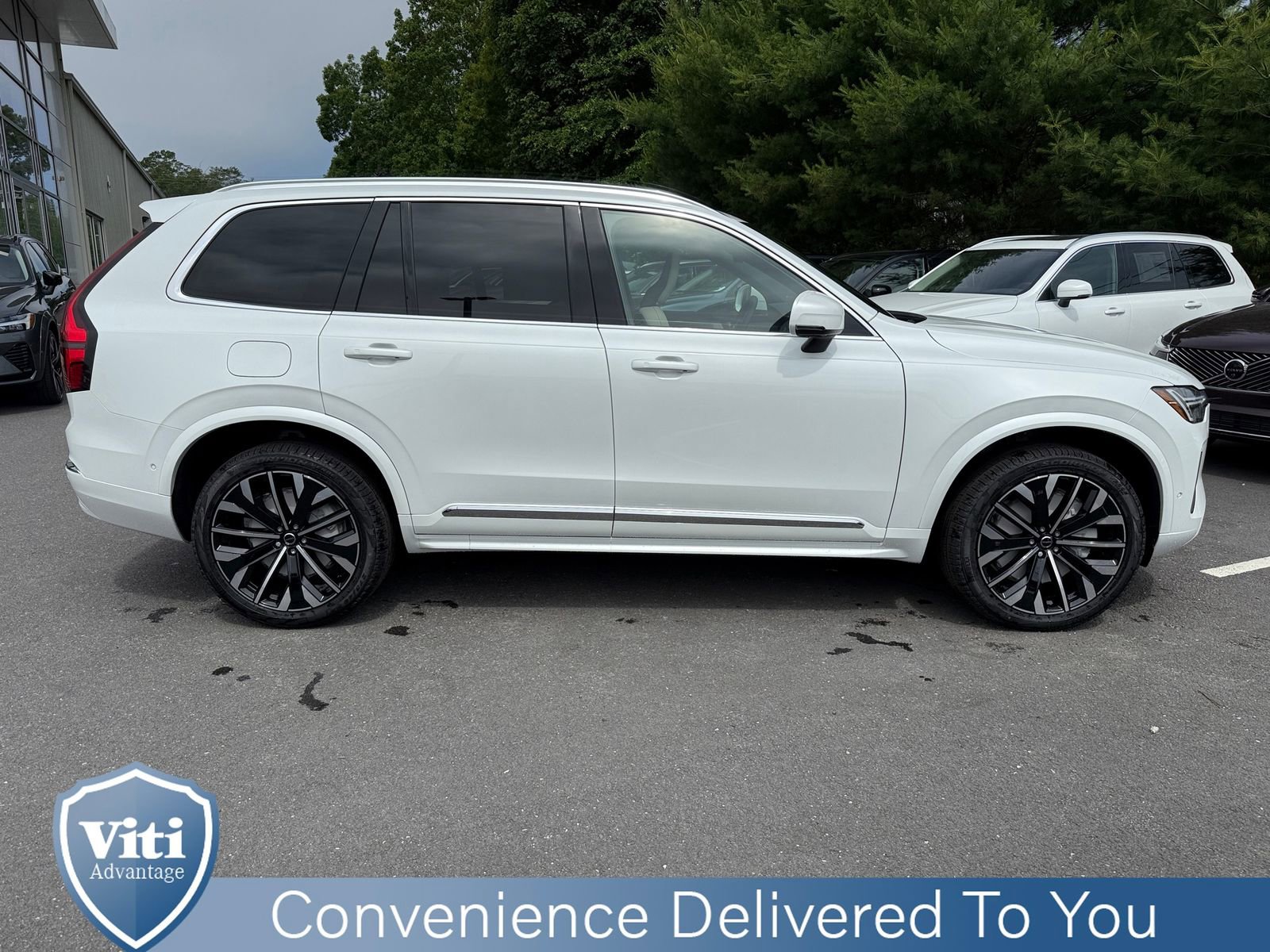 New 2026 Volvo XC90 T8 Plus image 9