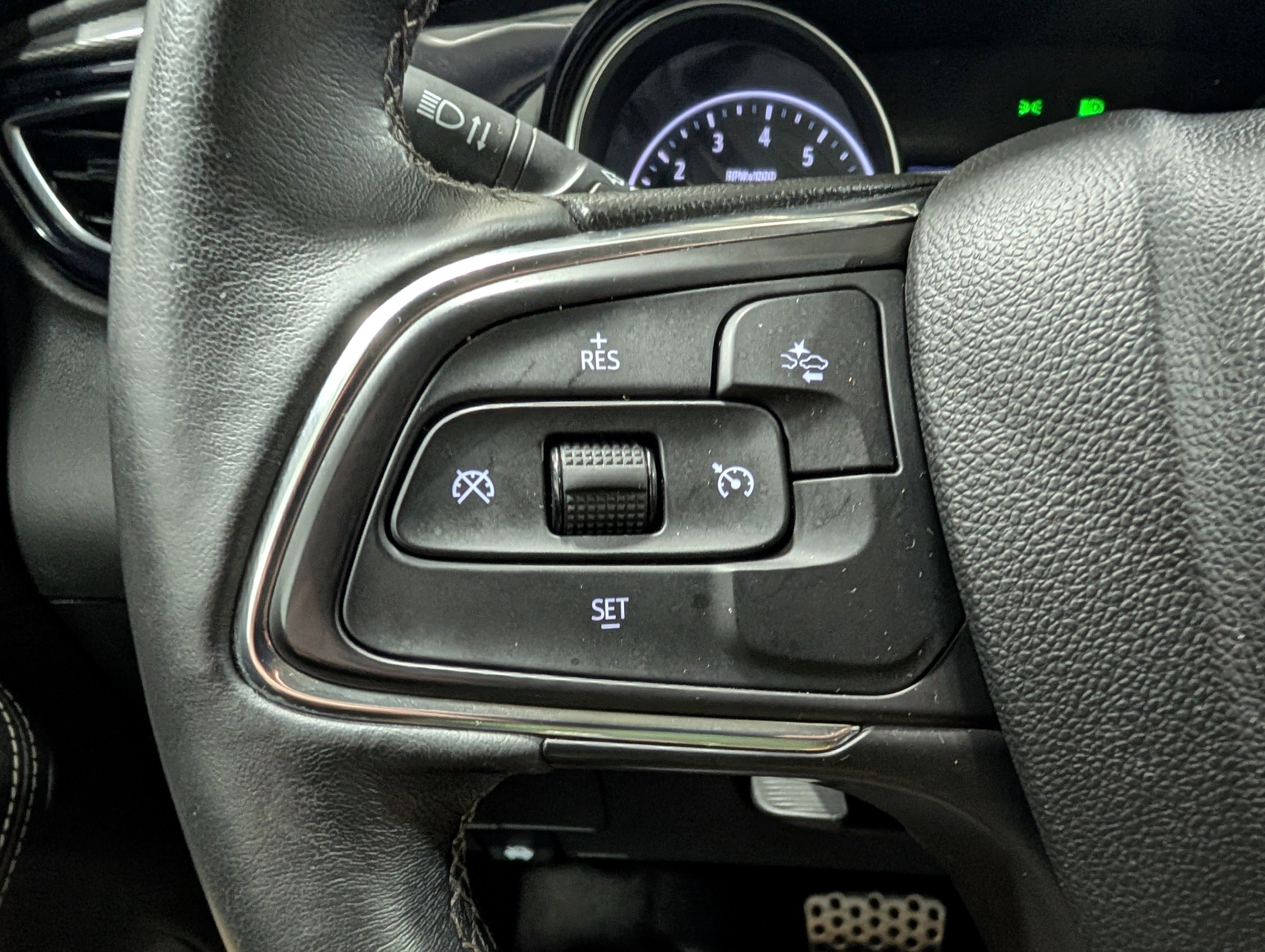 Used 2023 Buick Encore GX Select w/ Sport Touring Package AWD/4WD image 20