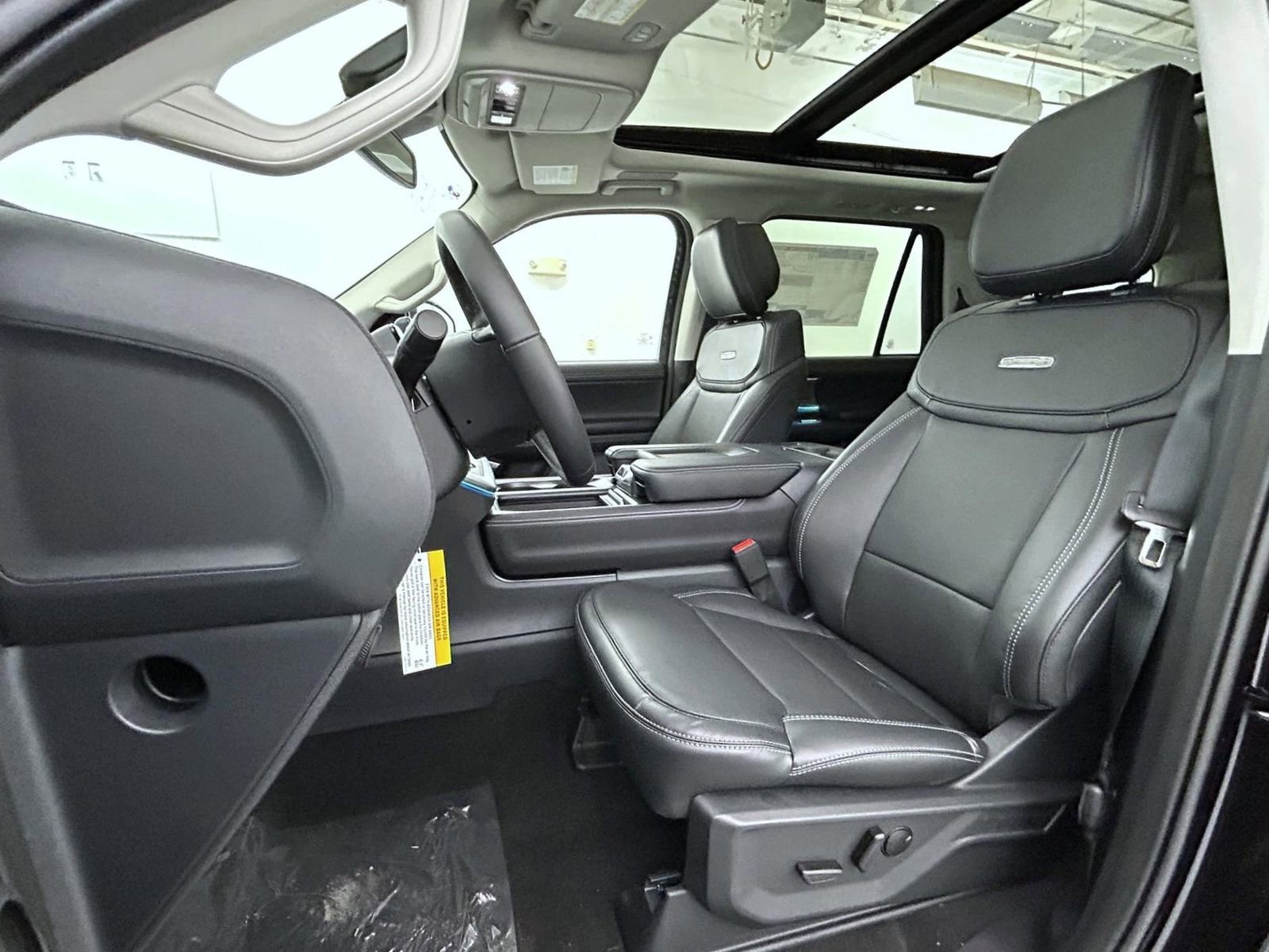 New 2026 Ford Expedition Platinum w/ Driver's Package image 11