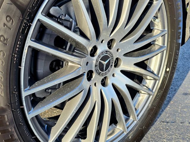 New 2026 Mercedes-Benz GLC 300 4MATIC image 6