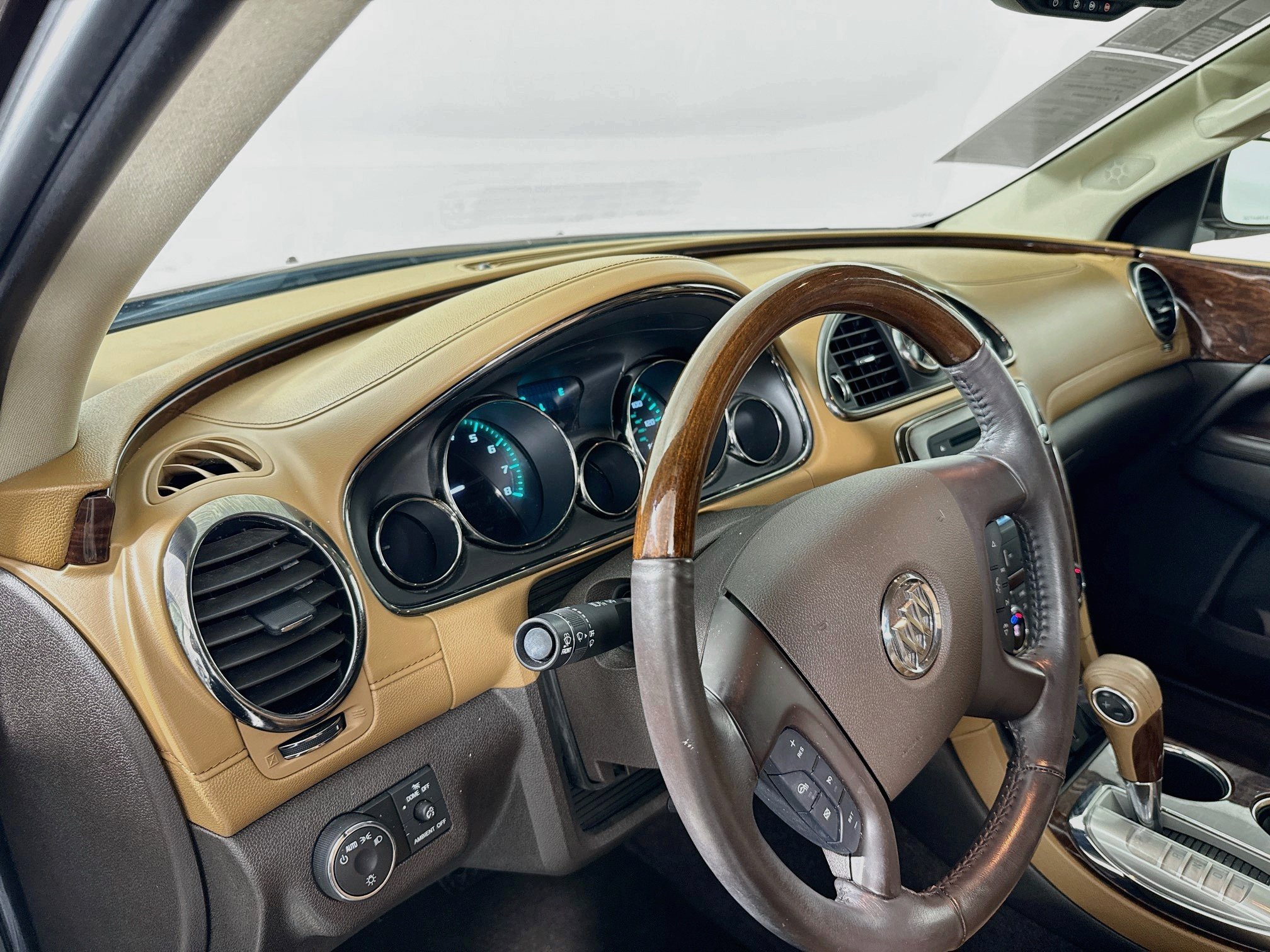 Used 2016 Buick Enclave Leather FWD image 9