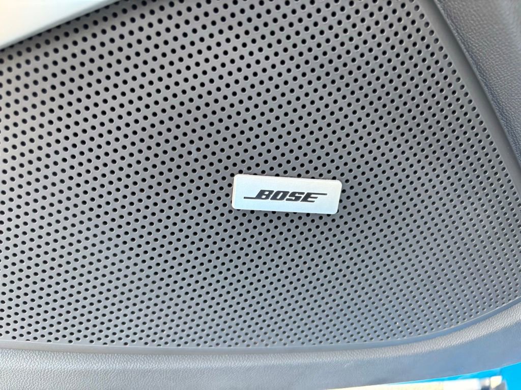 Used 2022 Chevrolet Camaro ZL1 RWD image 14