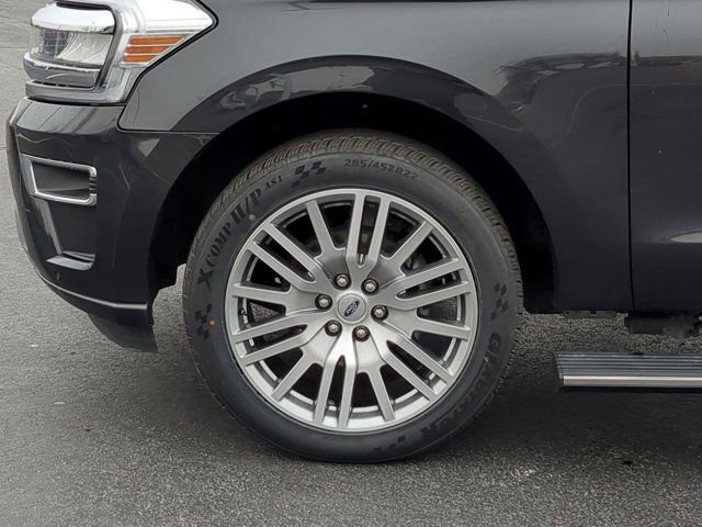 Used 2024 Ford Expedition Max Limited image 7