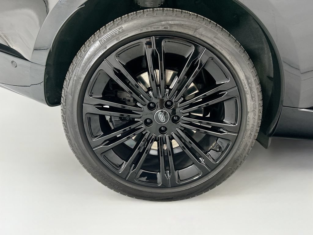 Certified 2023 Land Rover Range Rover Autobiography AWD/4WD image 32
