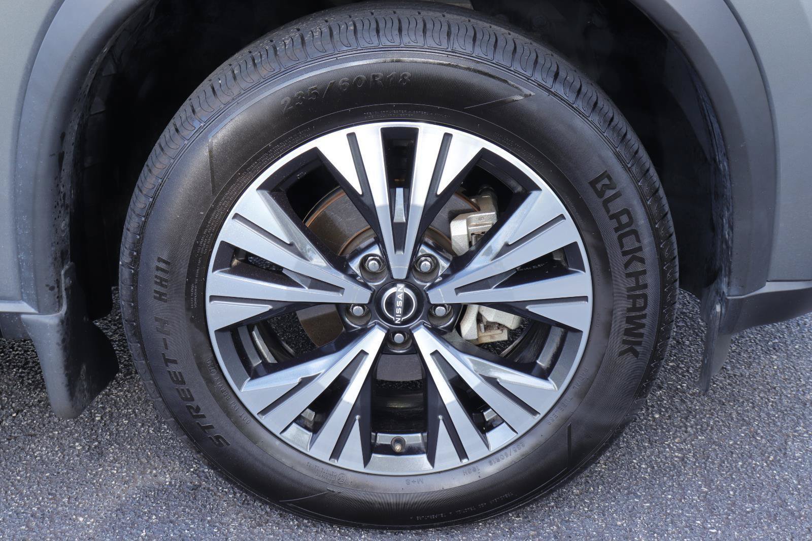 Used 2023 Nissan Rogue SV FWD image 37