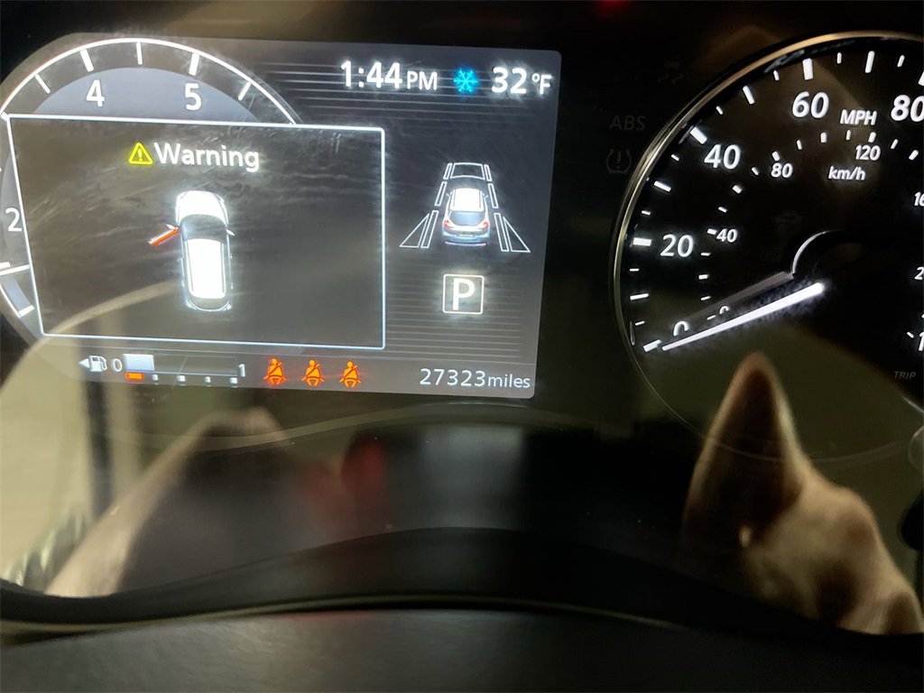 Used 2021 Nissan Kicks SV image 12