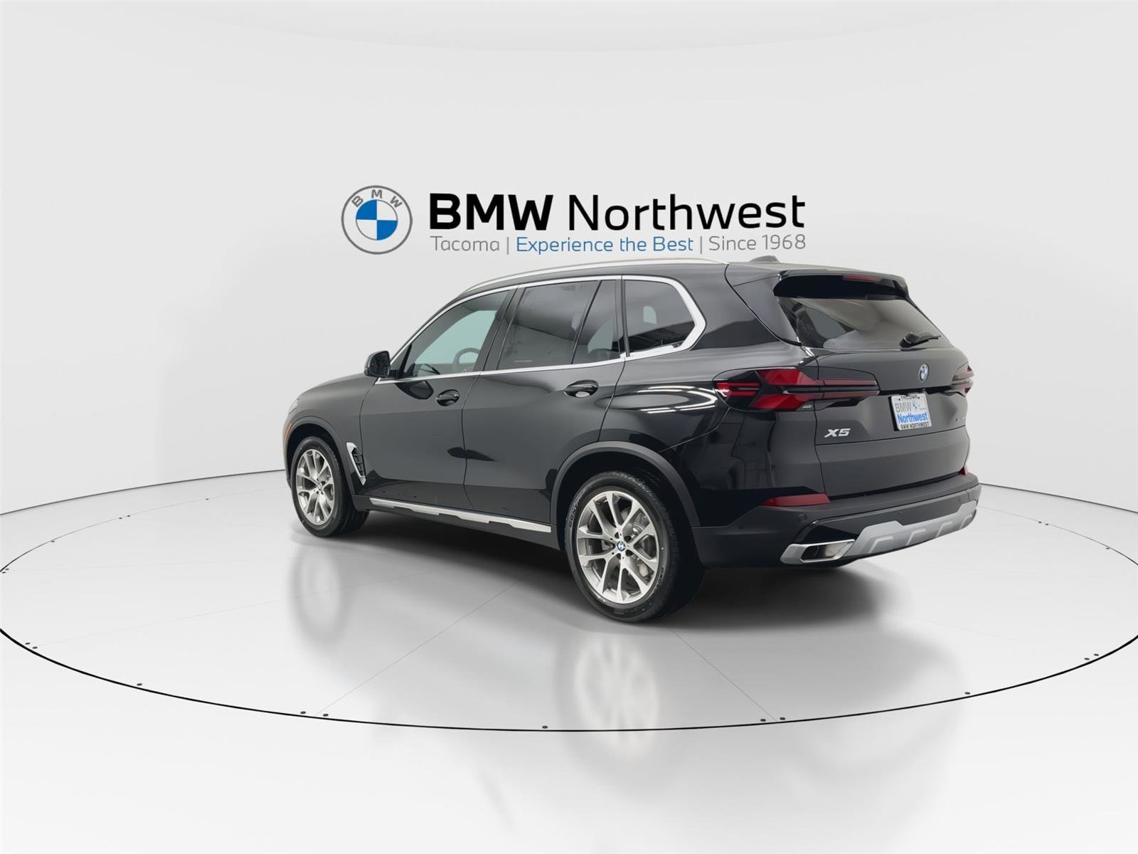 New 2026 BMW X5 xDrive40i w/ Climate Comfort Package image 12