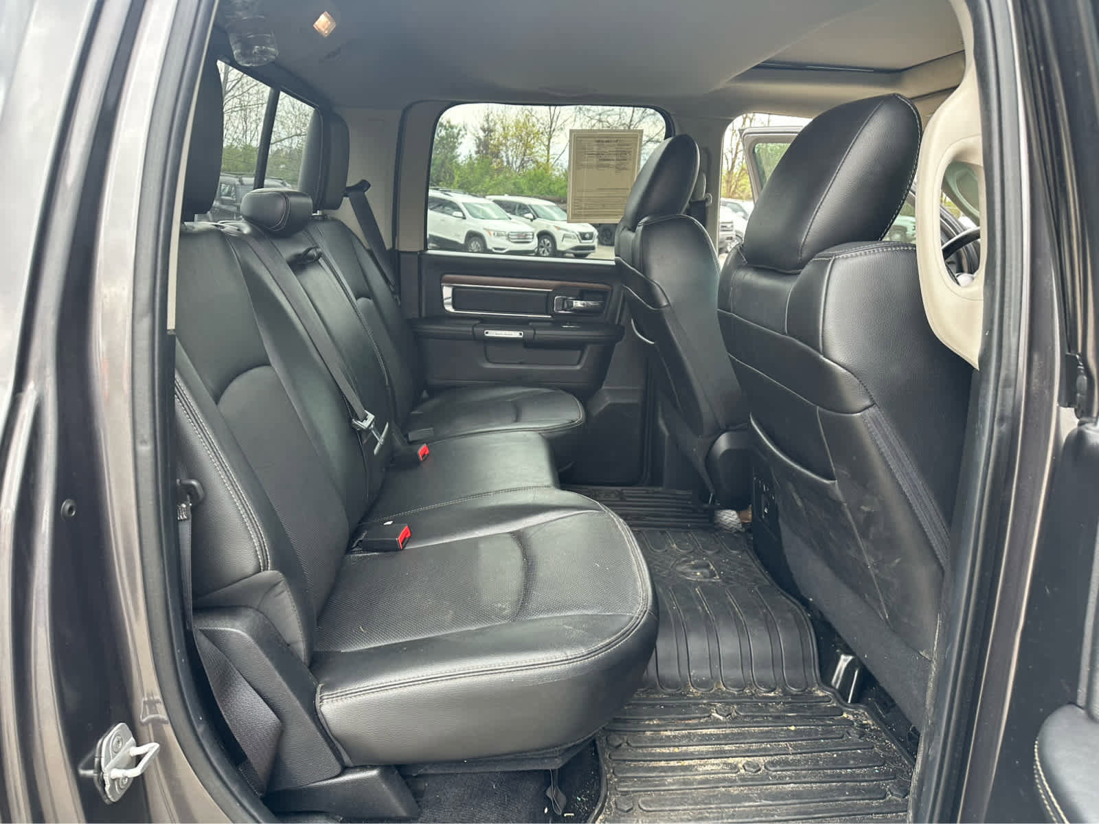 Used 2014 RAM 1500 Laramie image 22