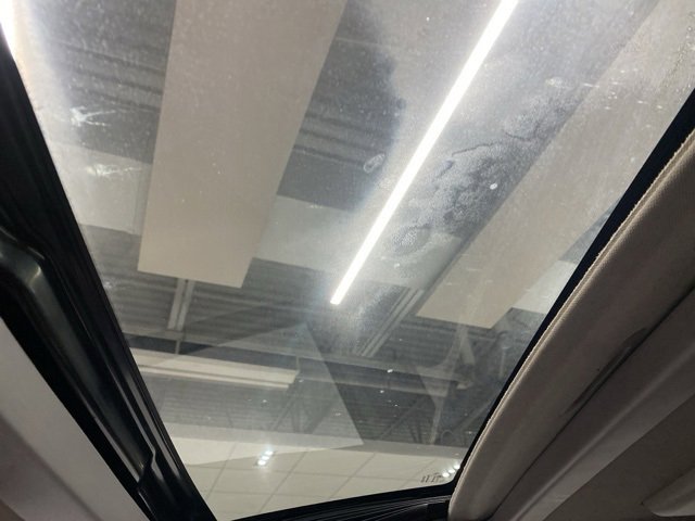 Used 2017 Toyota Sienna Limited image 20