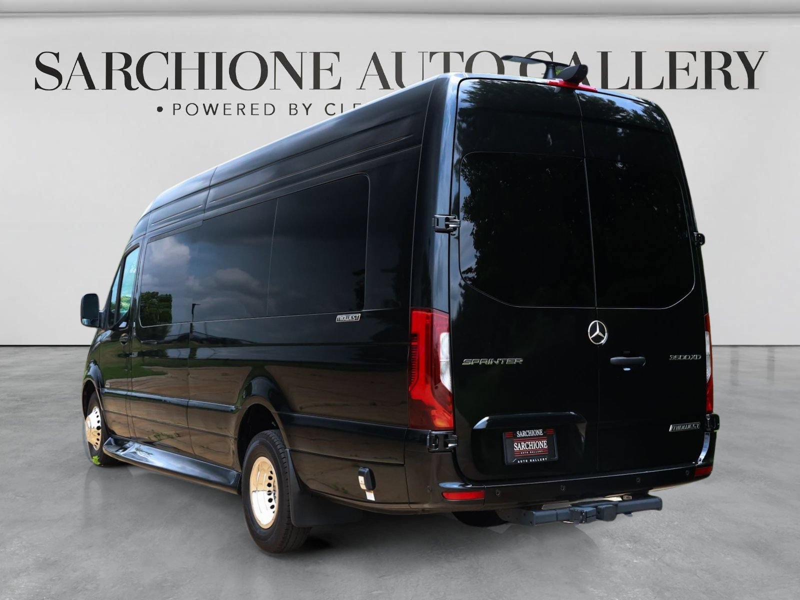 Used 2024 Mercedes-Benz Sprinter 3500 w/ Parking Package image 11