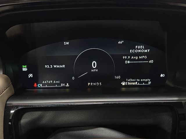 Certified 2022 Lincoln Nautilus Reserve AWD/4WD image 16