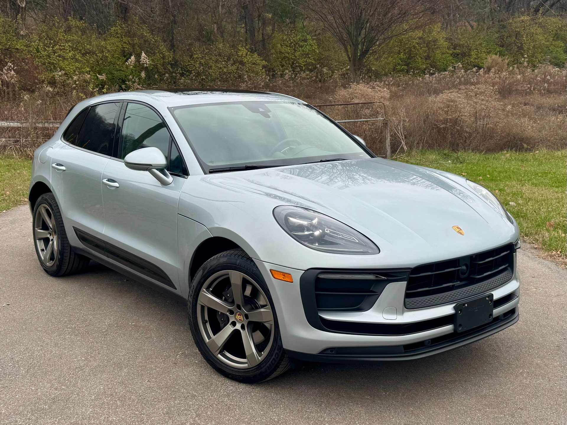 Used 2024 Porsche Macan video 1