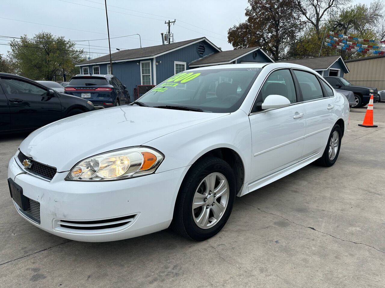 Used 2014 Chevrolet Impala Limited LS image 2