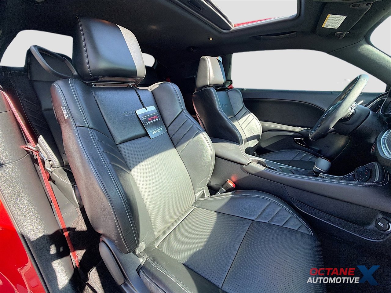 Used 2016 Dodge Challenger SRT Hellcat image 29