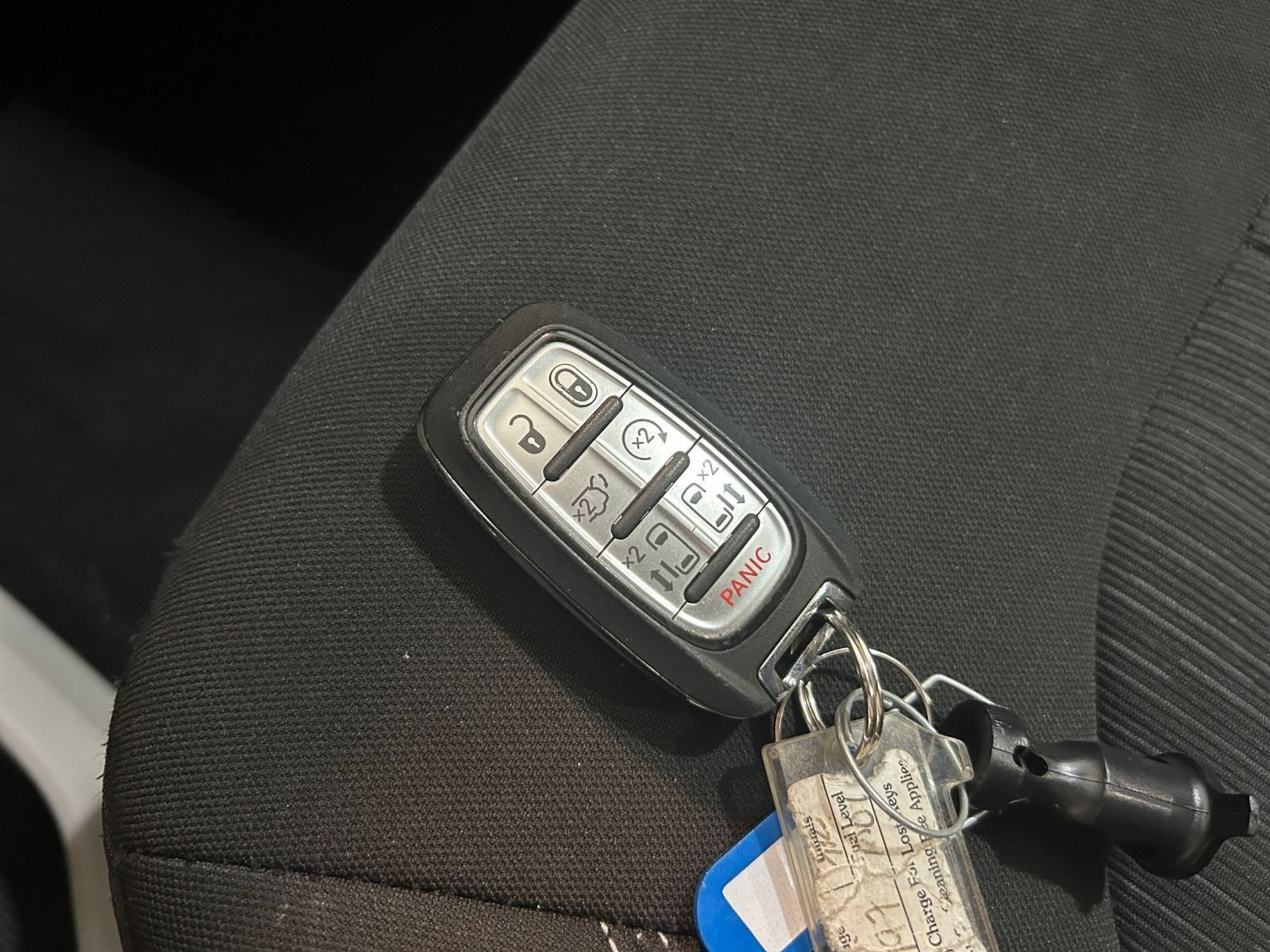 Used 2024 Chrysler Voyager LX FWD image 20