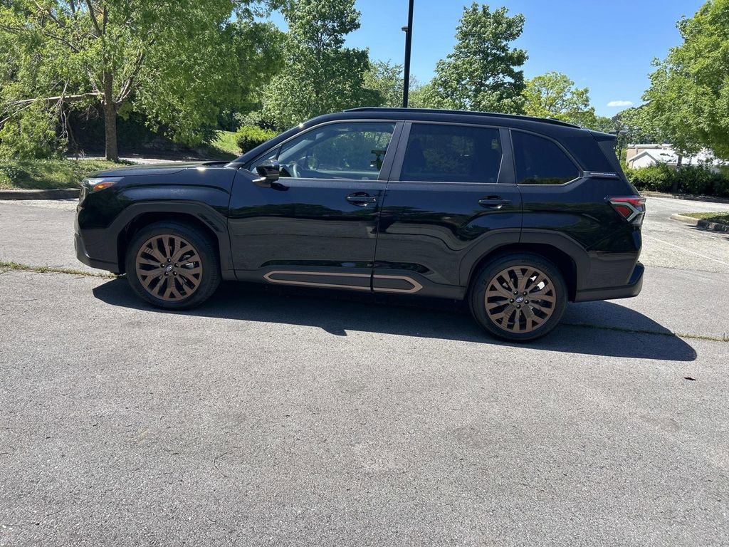 Used 2025 Subaru Forester Sport w/ Popular Package #1 AWD/4WD image 4