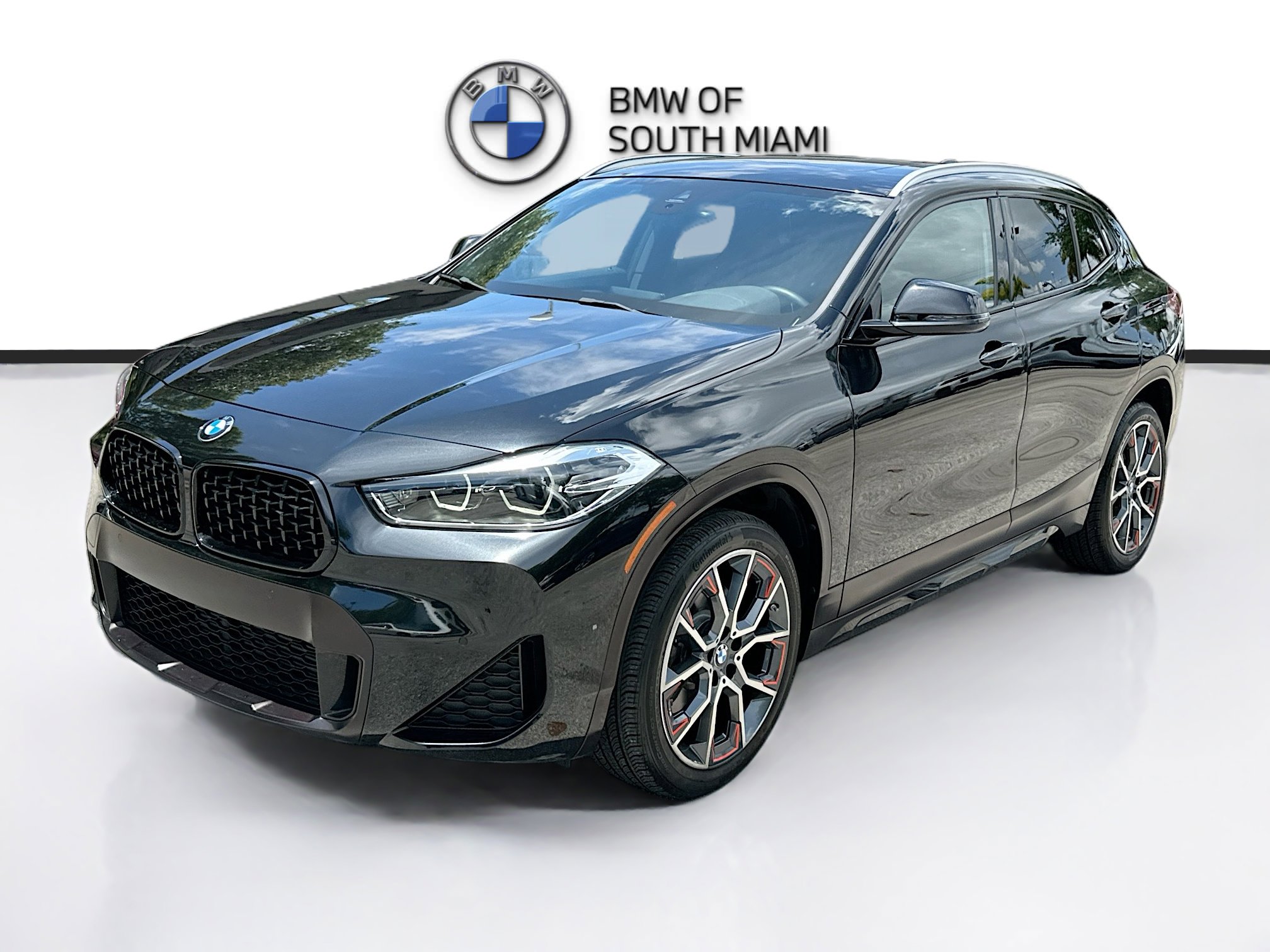 Used 2022 BMW X2 sDrive28i w/ Edition Package FWD image 3