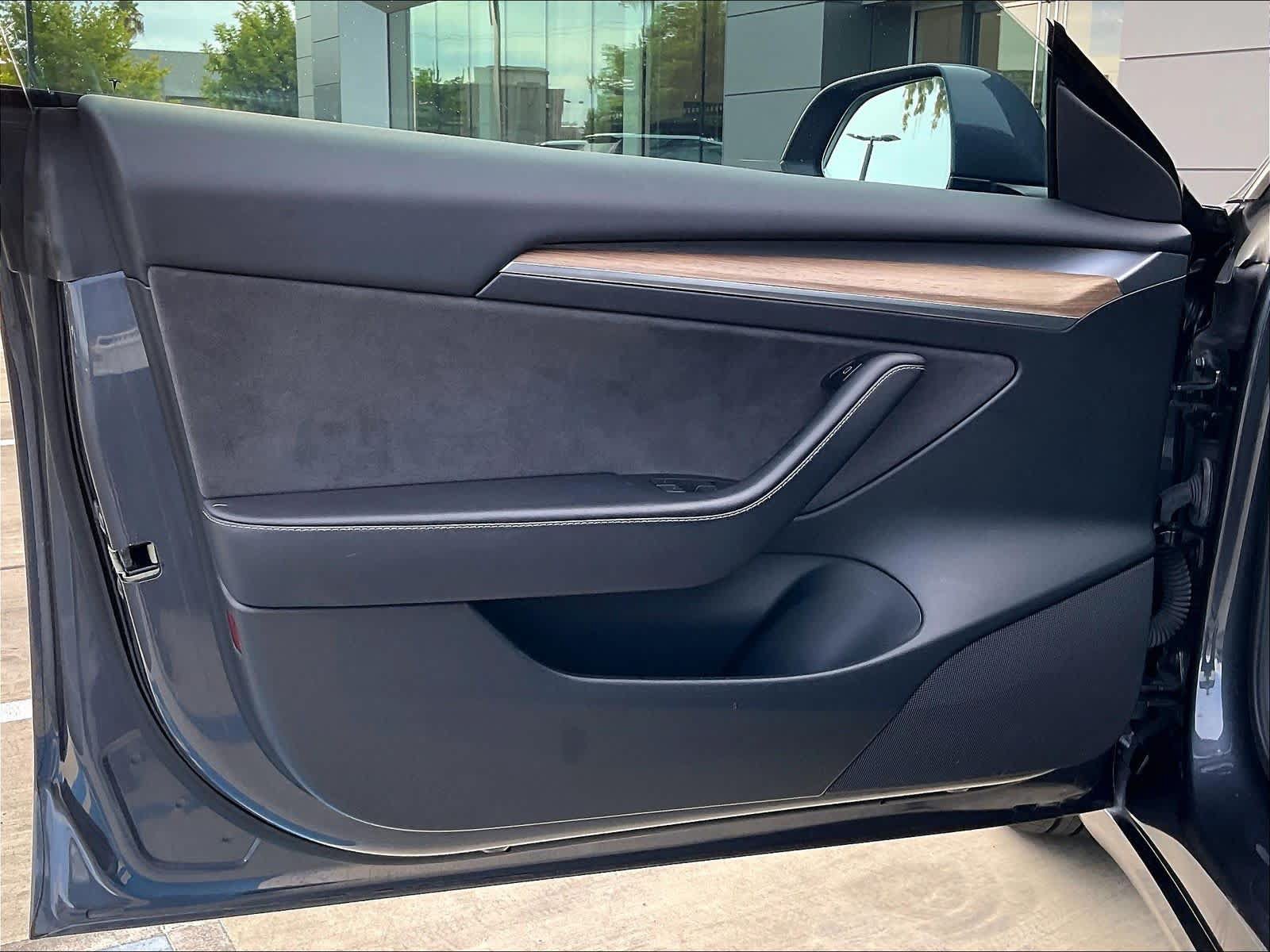 Used 2023 Tesla Model 3 Standard Range RWD image 24
